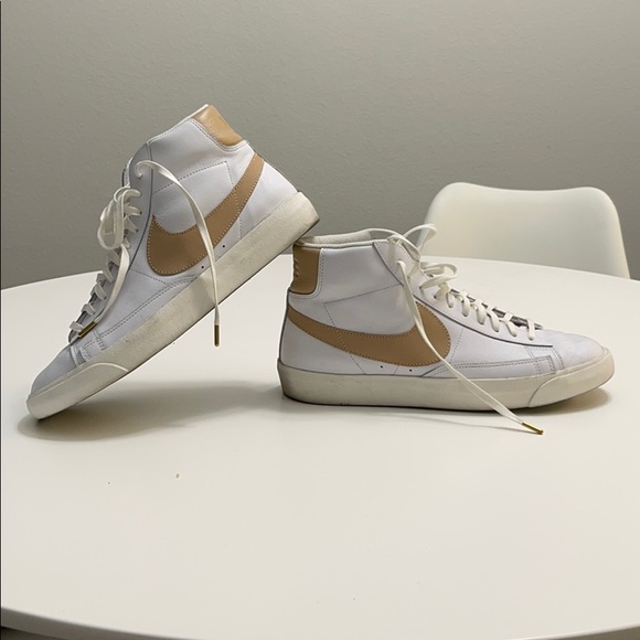 Nike Blazer, White and Tan. Size 9. - Picture 1 of 2